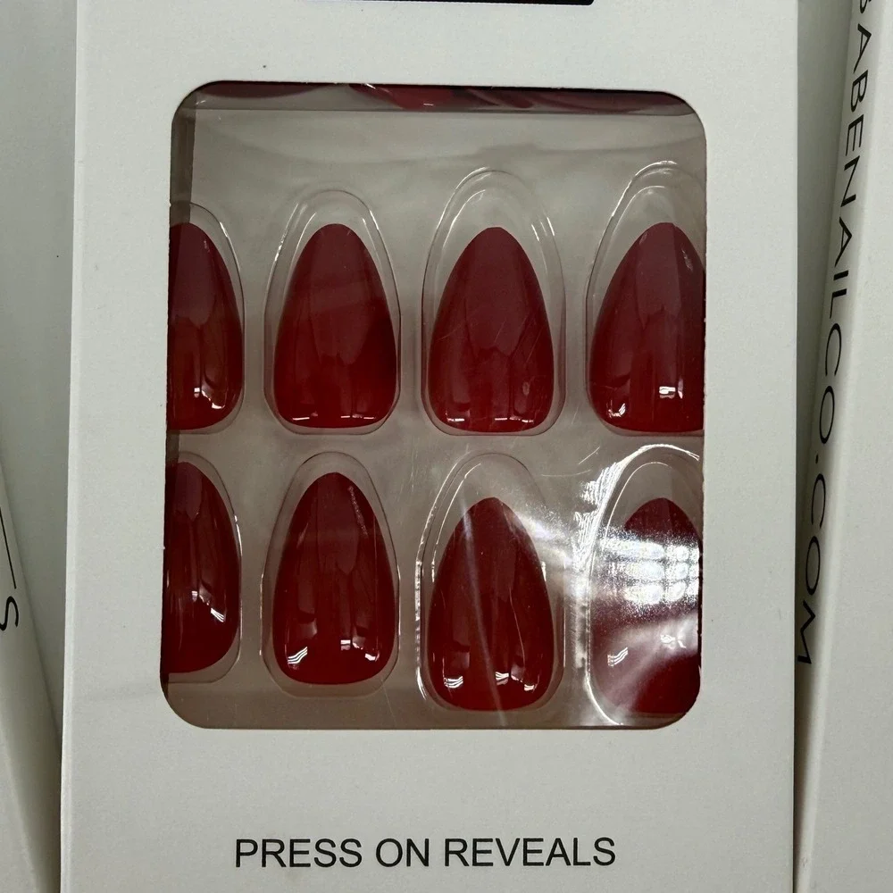 Babe Nail Co set tabs tip